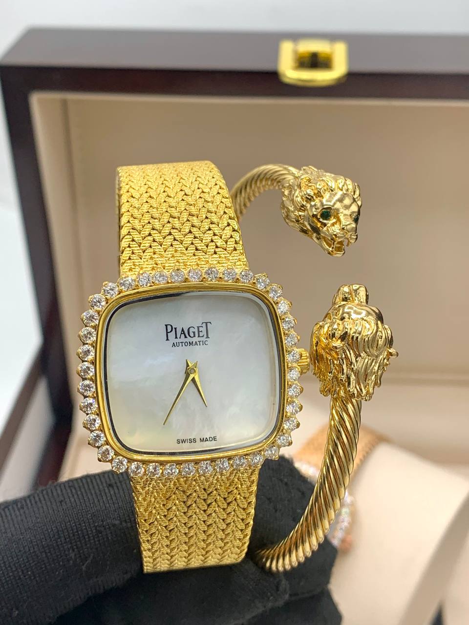 Luxury Female Piaget Watch