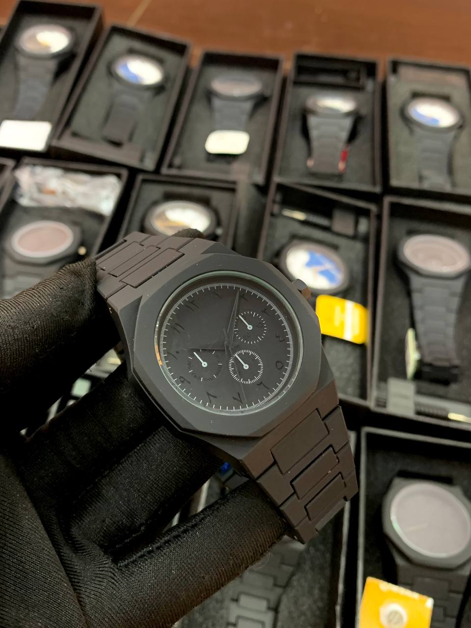 Black Aura Watch